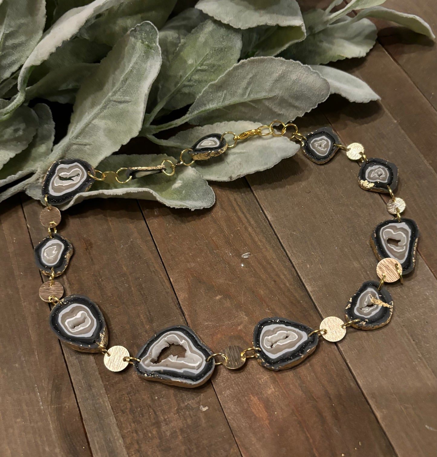Full Geode Necklace