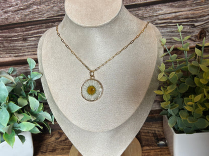 Daisy Medallion Necklace
