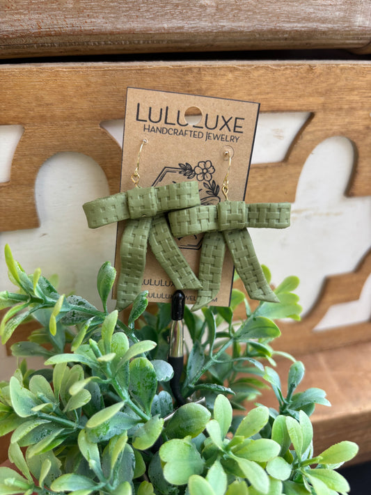 Basket woven Olive green bows