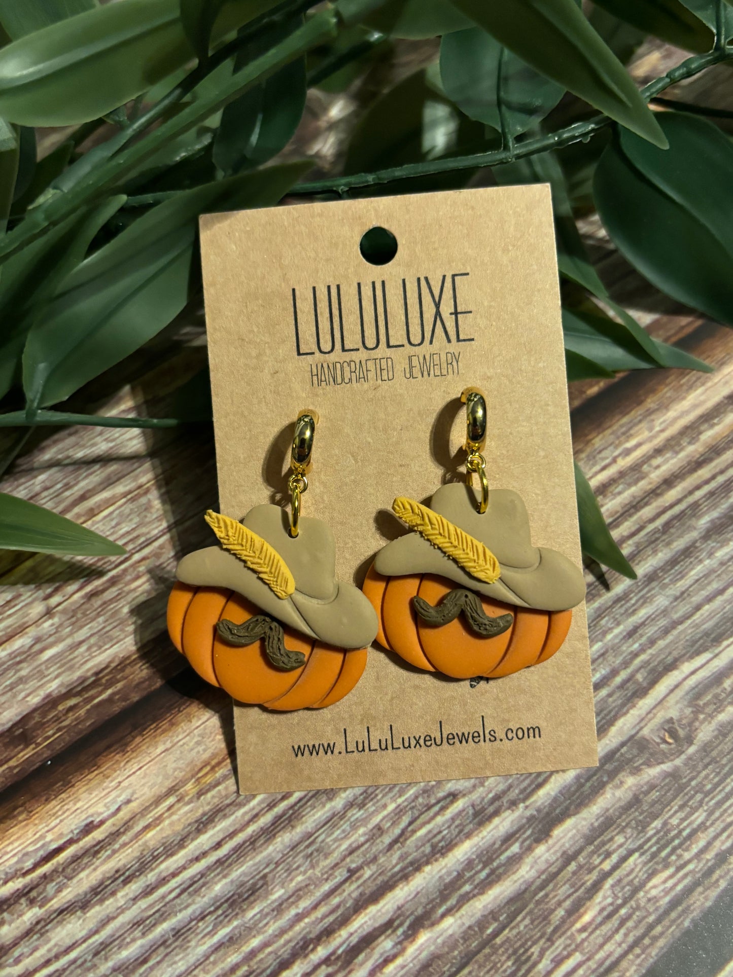 Western Mustache Pumpkin dangle