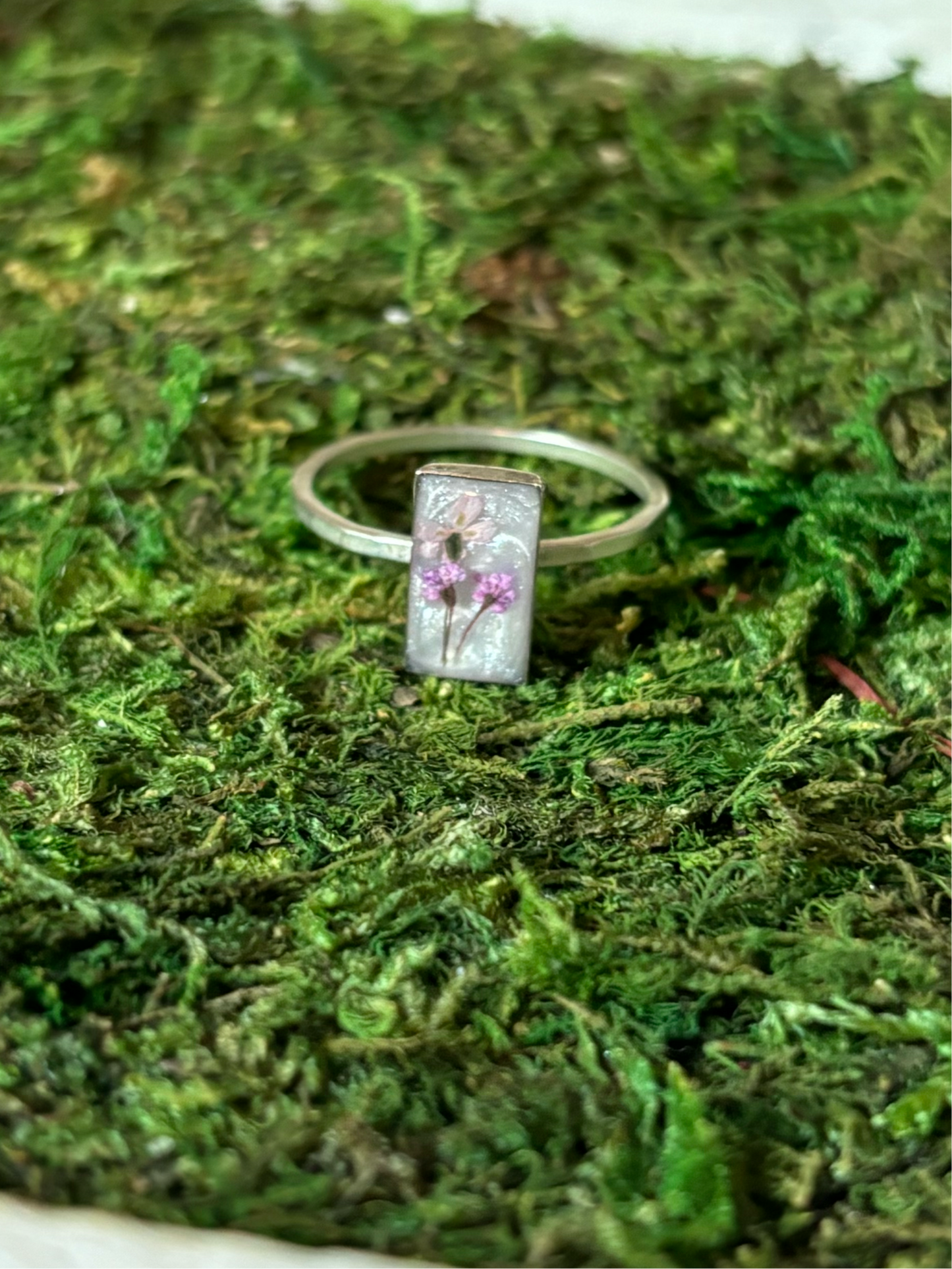 Dainty Rectangle Ring