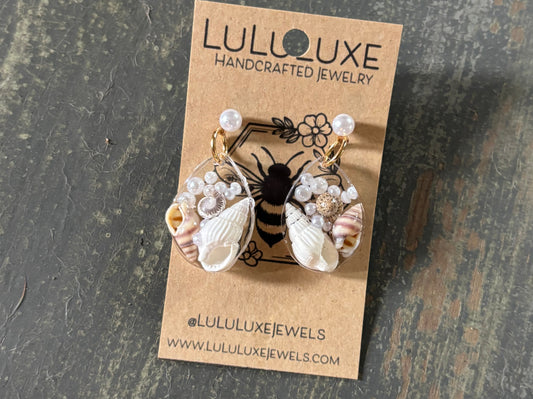 Coastal Seashell Teardrop earrings
